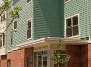 25 Crescent St UNIT B02, Portland, ME 04102