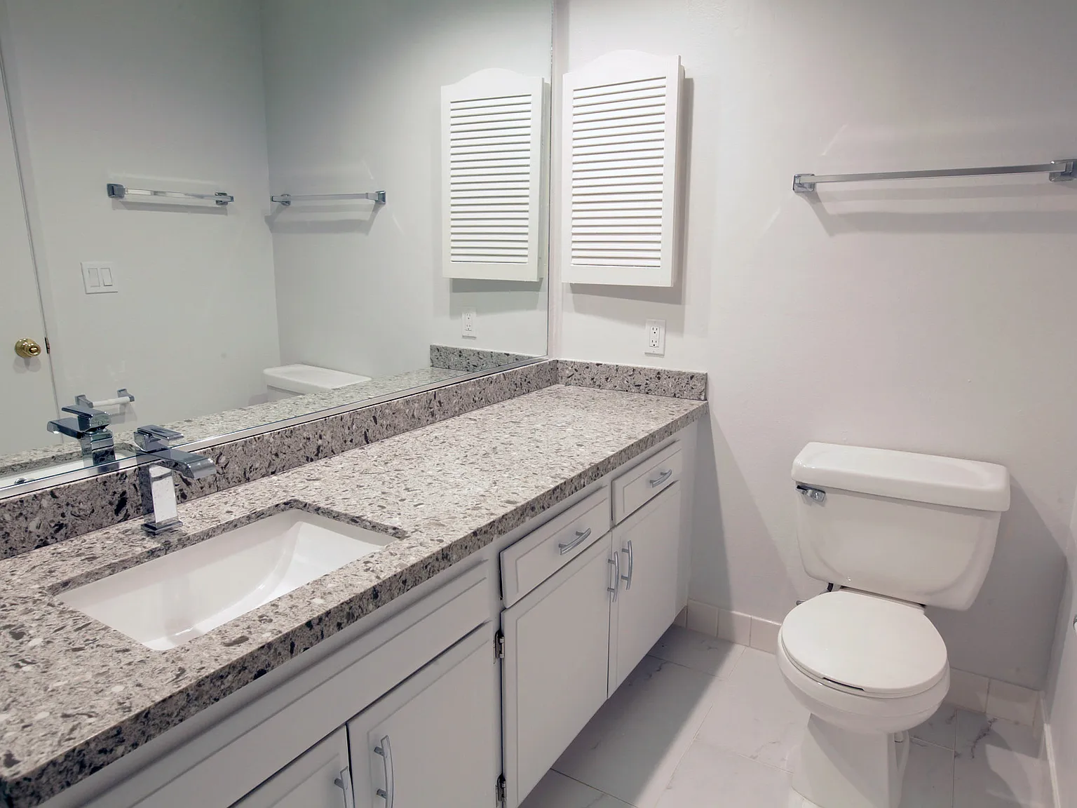 2 bed, $4,900 — Photo 3