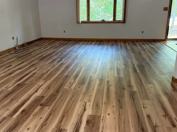 210 Pasture Ln, Stanardsville, VA 22973