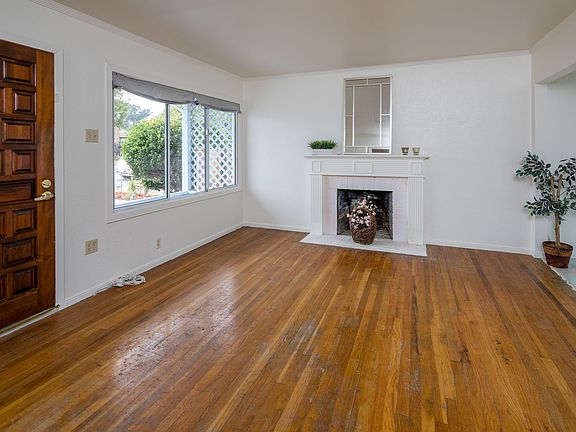 2nd image of 658 Myrtle Ave