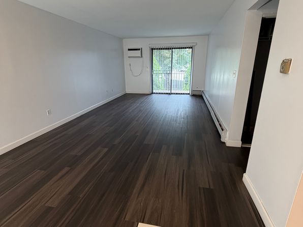 57 Washington Blvd APT 213
