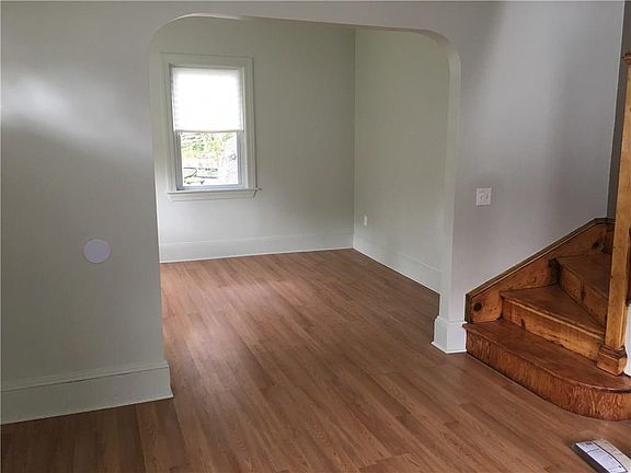 3rd image of 1443 Plainfield St