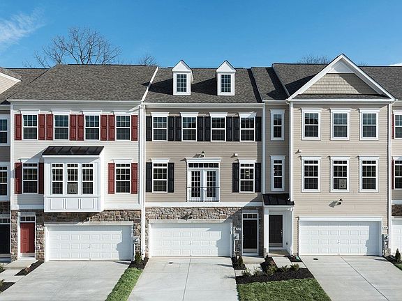3rd image of 20210 Capital Ln