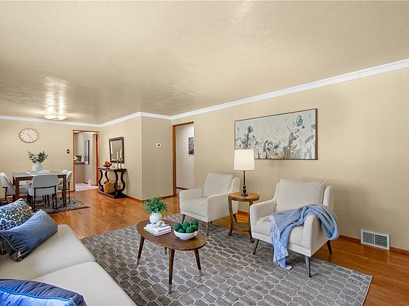 4th image of 1234 Lakemont Dr