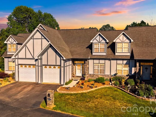 19 Heron Cove Loop #B, Hickory, NC 28601