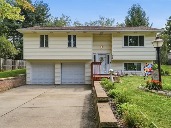 205 Kirkwood Dr, Cranberry Township, PA 16066