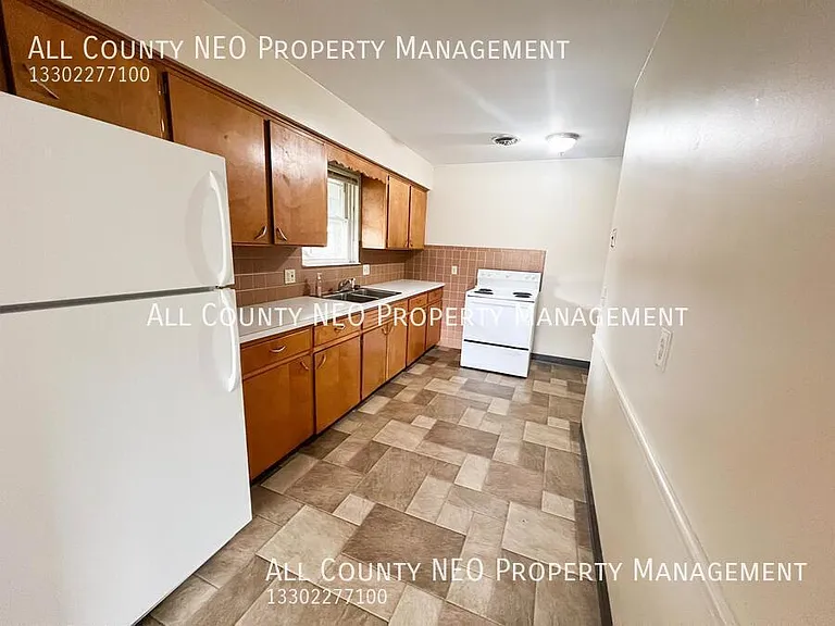 481 Tompkins Ave — Photo 4
