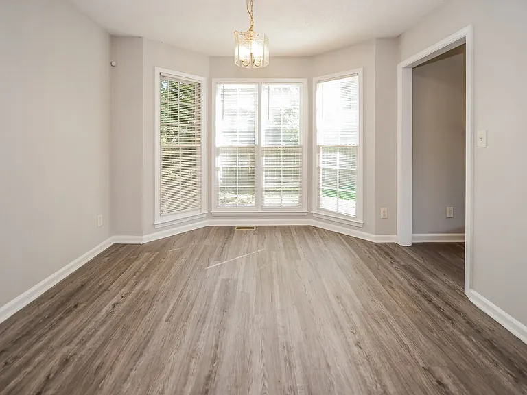 6398 Grafton Ct — Photo 7