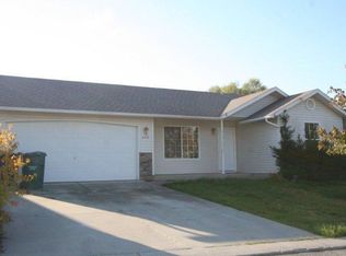 240 W Pawnee Dr, Post Falls, ID 83854