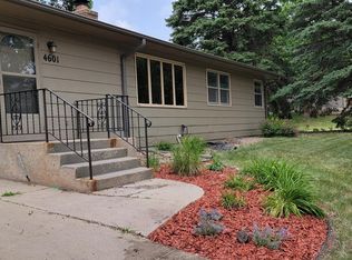 4601 S Glenview Rd, Sioux Falls, SD 57103