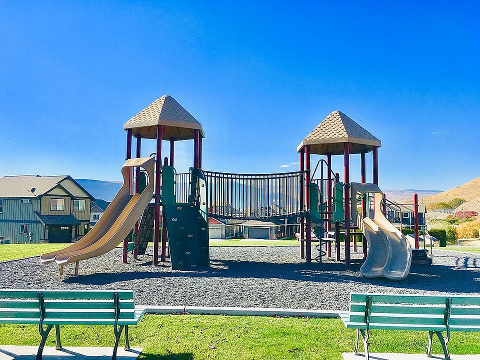 Play Structure