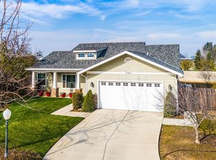 680 Danae Ct, Exeter, CA 93221