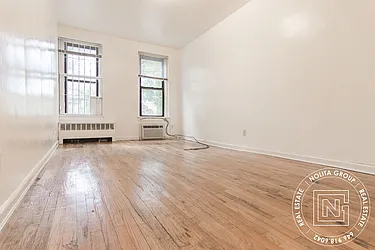 Rented by Nolita Group