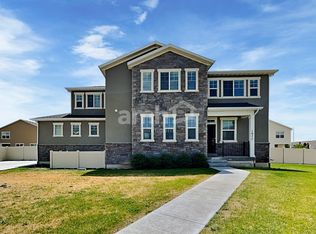 1077 N 850 W, Springville, UT 84663