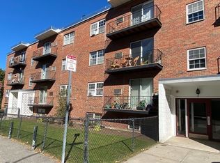 8 Robinwood Ave APT 6, Jamaica Plain, MA 02130