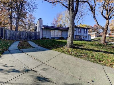 7530 N Wayne Ave, Kansas City, MO, 64118