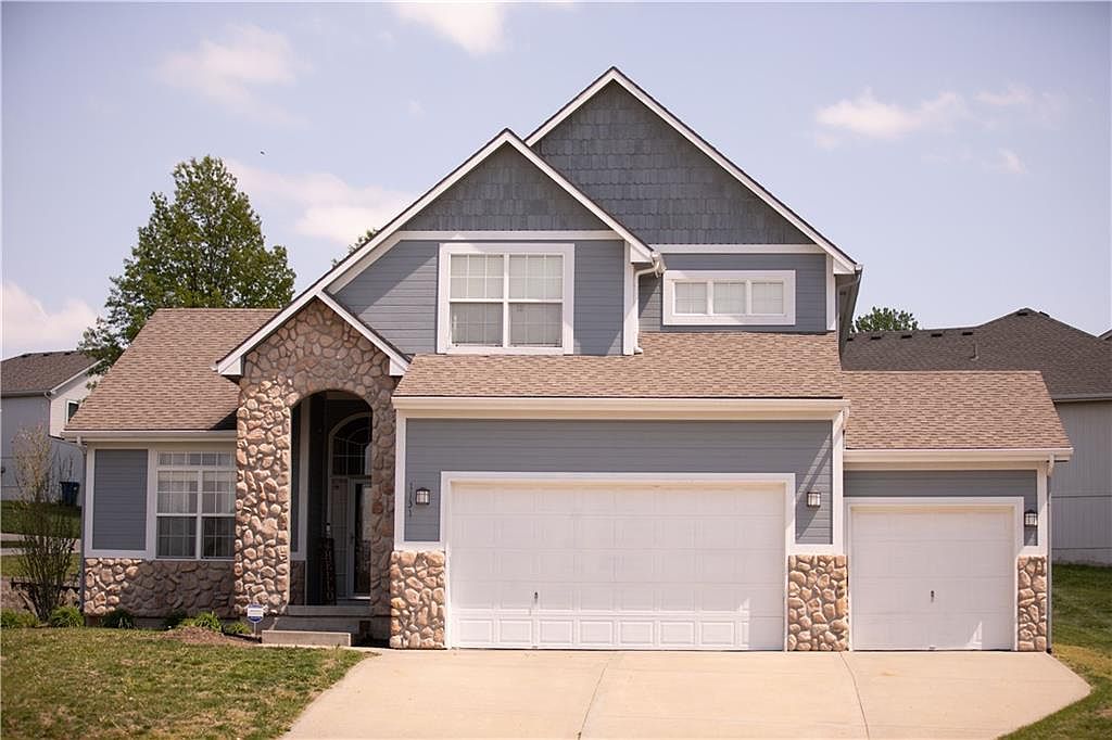 1131 Crimson Ln, Liberty, MO 64068 Zillow