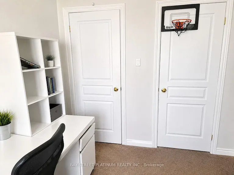 6 Nisbet Blvd #54 — Photo 10