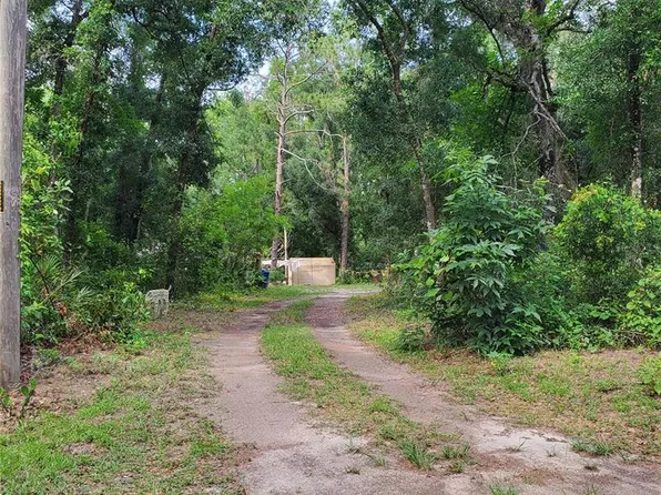 7242 Elaine Dr #16, Webster, FL 33597