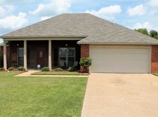 617 Post Oak Pl, Pearl, MS 39208