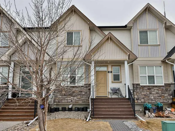 227 Lynx Rd W, Lethbridge, AB T1H 6Z5