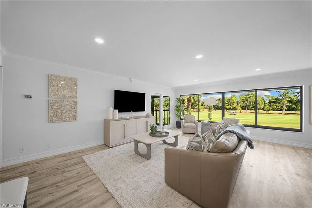 2 bed, 2.0 bath, 1656 sqft, $8,000 — Photo 4