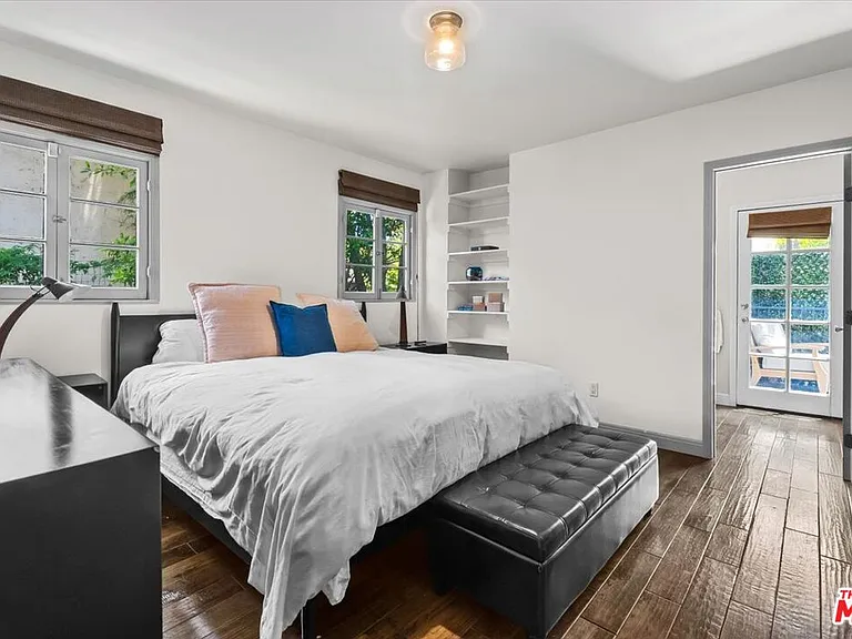 9002 Norma Pl — Photo 11