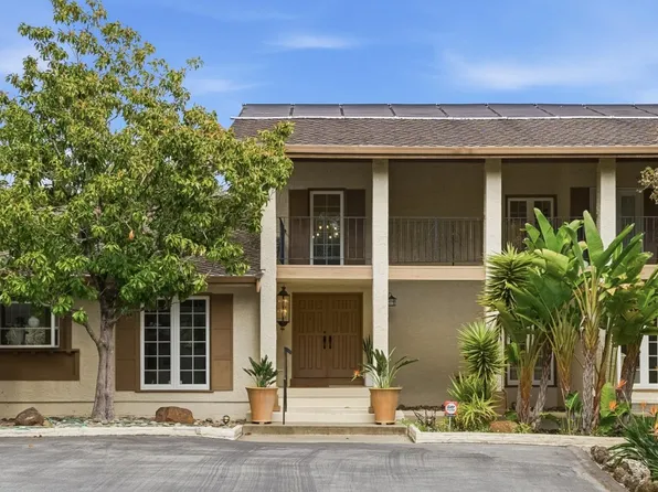 65 Falkirk Ln, Hillsborough, CA 94010