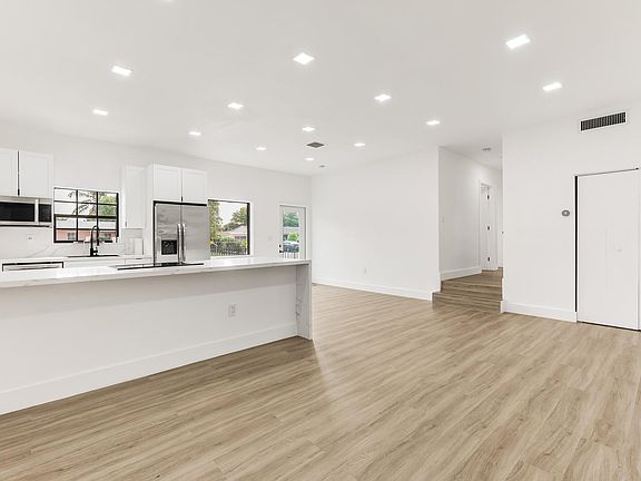 2nd image of 17410 NW 41st Avenue