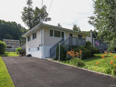 66 Putnam Road, Cortlandt Manor, NY, 10567