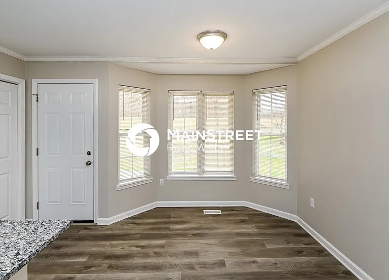 1221 Moss Acres Ct — Photo 6