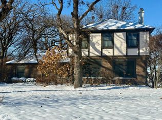 2822 Country Club Dr, Atlantic, IA 50022