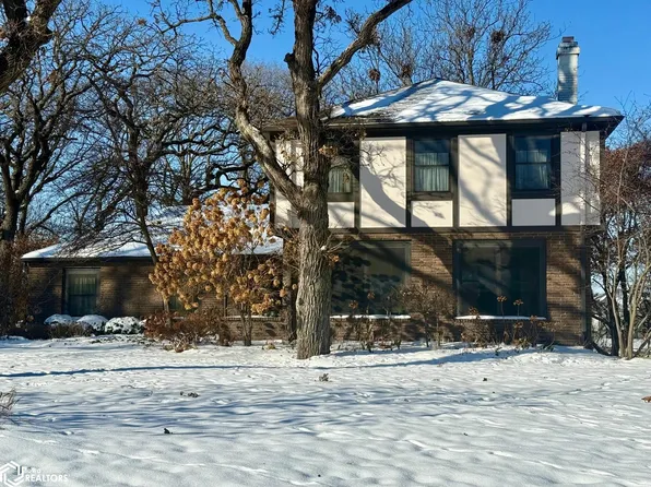 2822 Country Club Dr, Atlantic, IA 50022