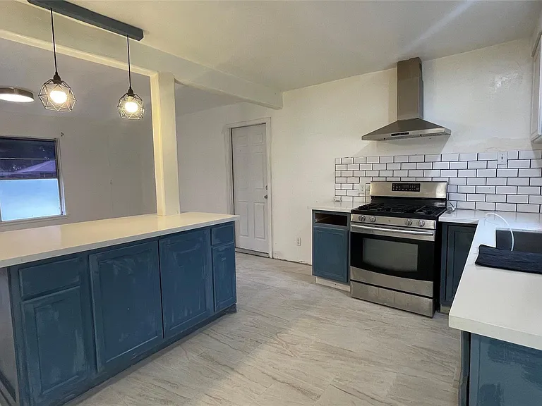 3819 Botany Ln — Photo 7
