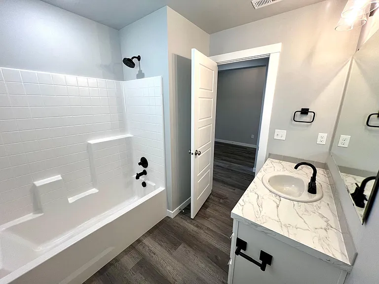 7050 W Grand Rapids Dr — Photo 22