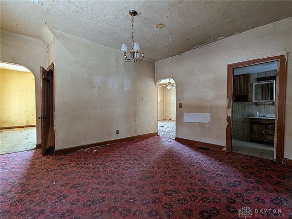 2nd image of 7280 E Main St