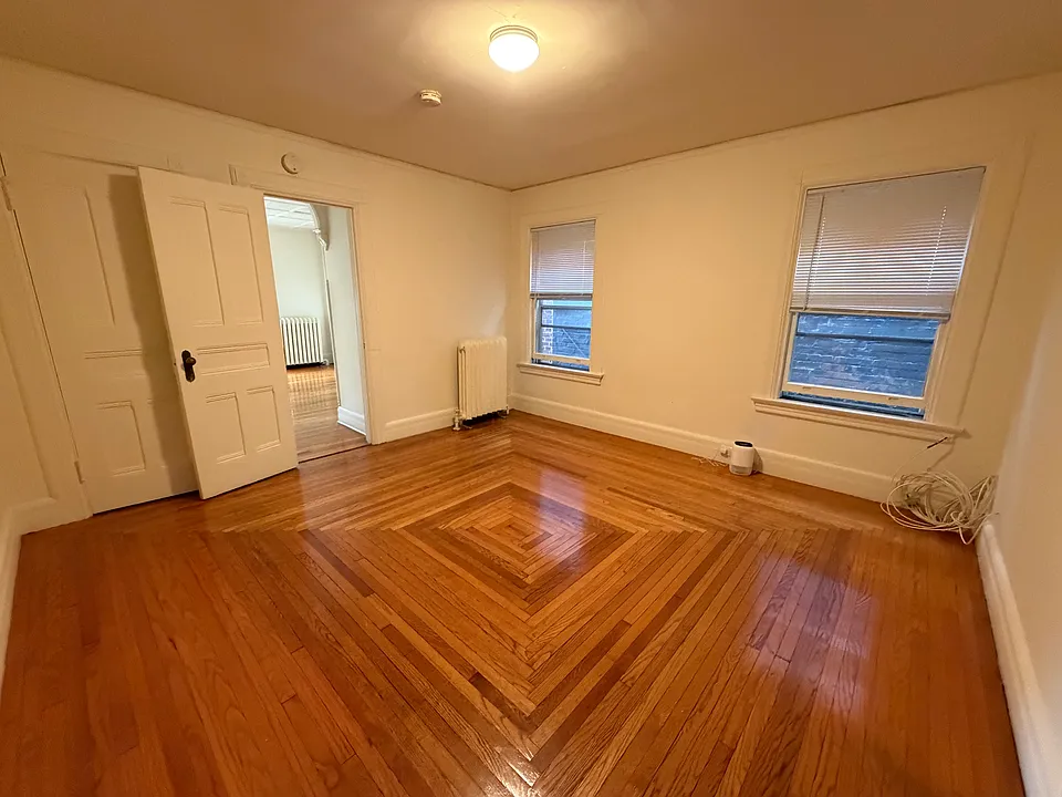 44 W Blackwell St #3-C