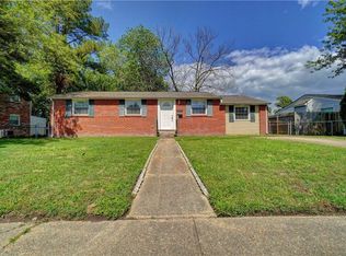 2040 Winfree Rd, Hampton, VA 23663