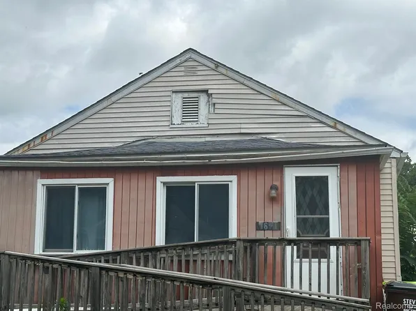 1621 Peters St, Monroe, MI 48161