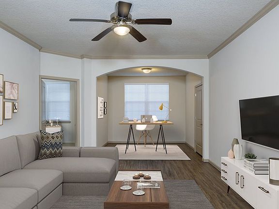 2nd image of 1301 Waterford Oak Dr #309