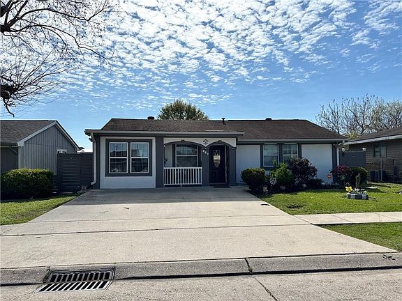 2nd image of 661 Taylorbrook Dr