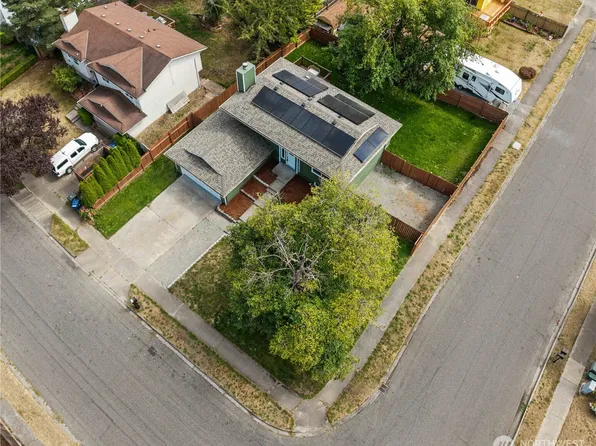 5302 34th Street Loop NE, Tacoma, WA 98422