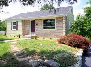 853 Hilltop Rd, Danville, KY 40422