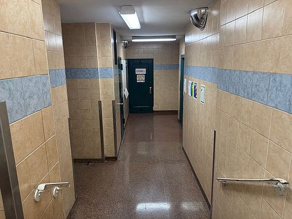 5th image of 1439 Metropolitan Ave APT 5H
