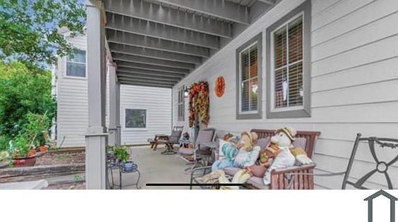 2nd image of 9824 Cherry Hill Ln