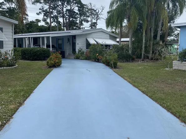 39 La Puerta Del Norte, Fort Pierce, FL 34951