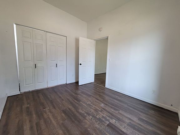 3rd image of 500 C Ave NW Unit A