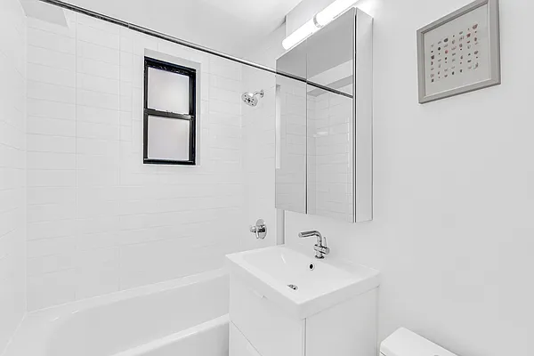 Rented by Douglas Elliman | media 17