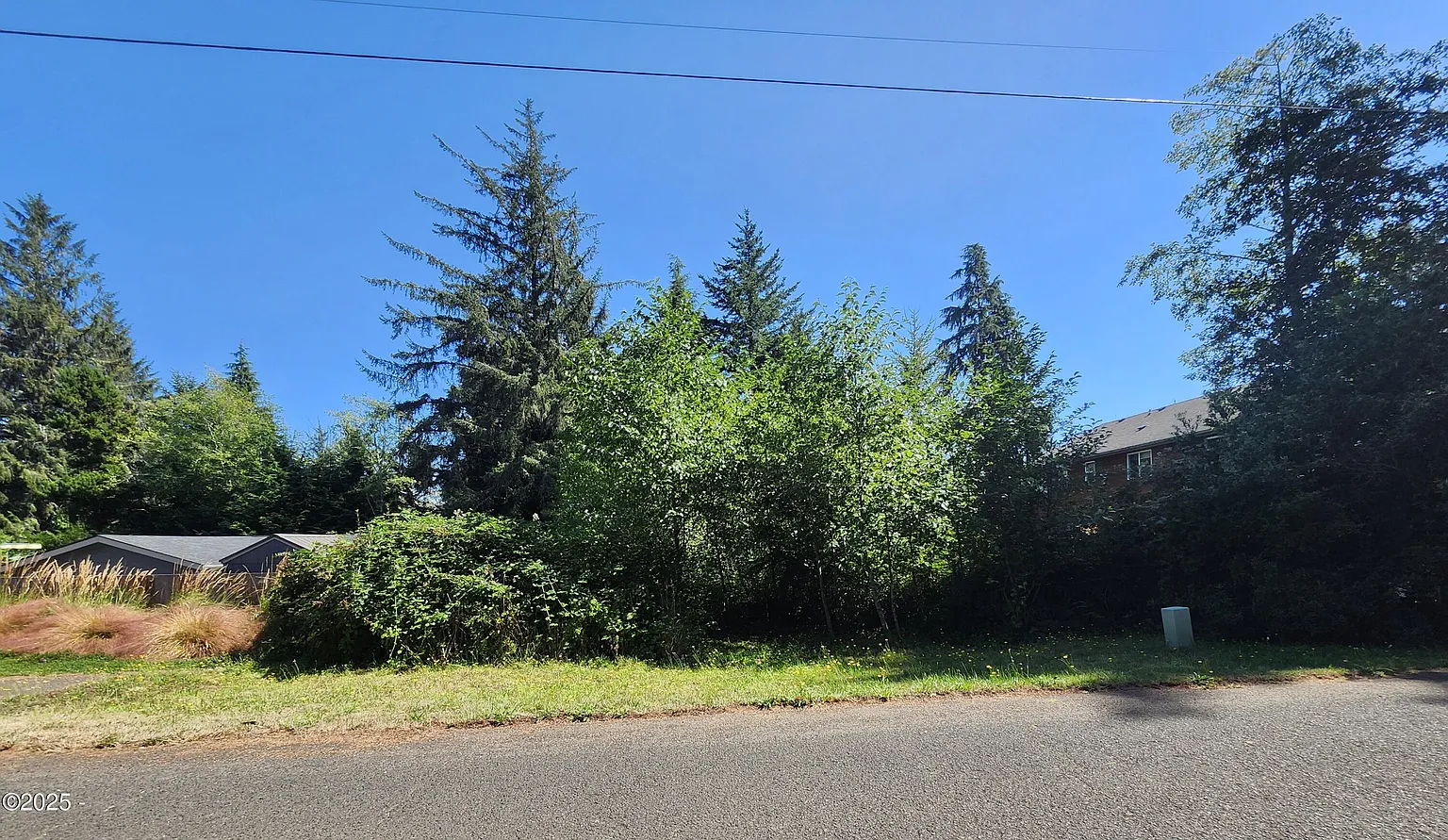 Tl 4300 Ne Waldport Heights Dr photo 1