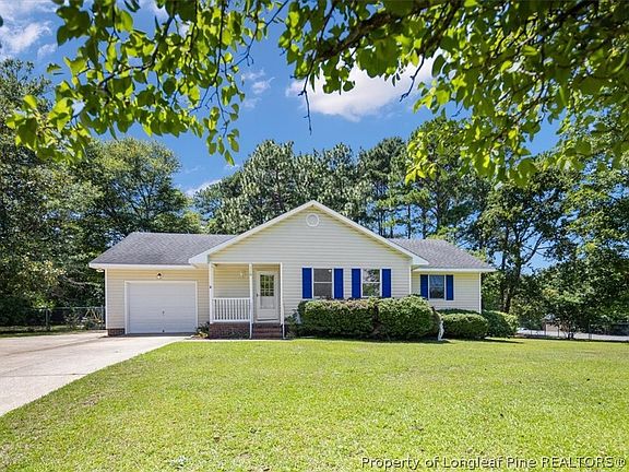 2nd image of 110 Damson Ct